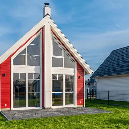 Holiday home Lovely In With Wifi Zerpenschleuse