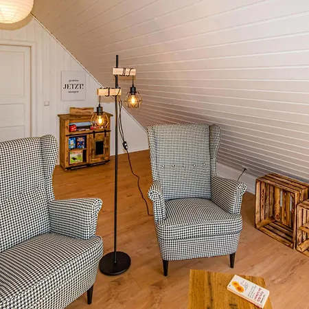 Lovely In With Wifi Holiday home